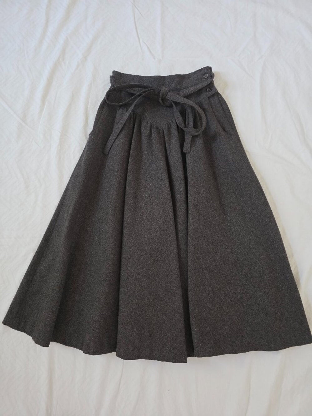 Women's (Juniors) Wool A-Line Skirt